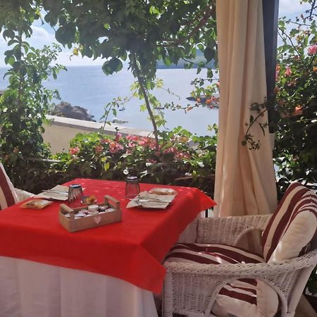 Hotel Villa Iulia Ventotene Dış mekan fotoğraf