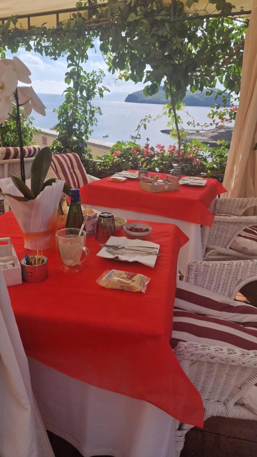 Hotel Villa Iulia Ventotene Dış mekan fotoğraf