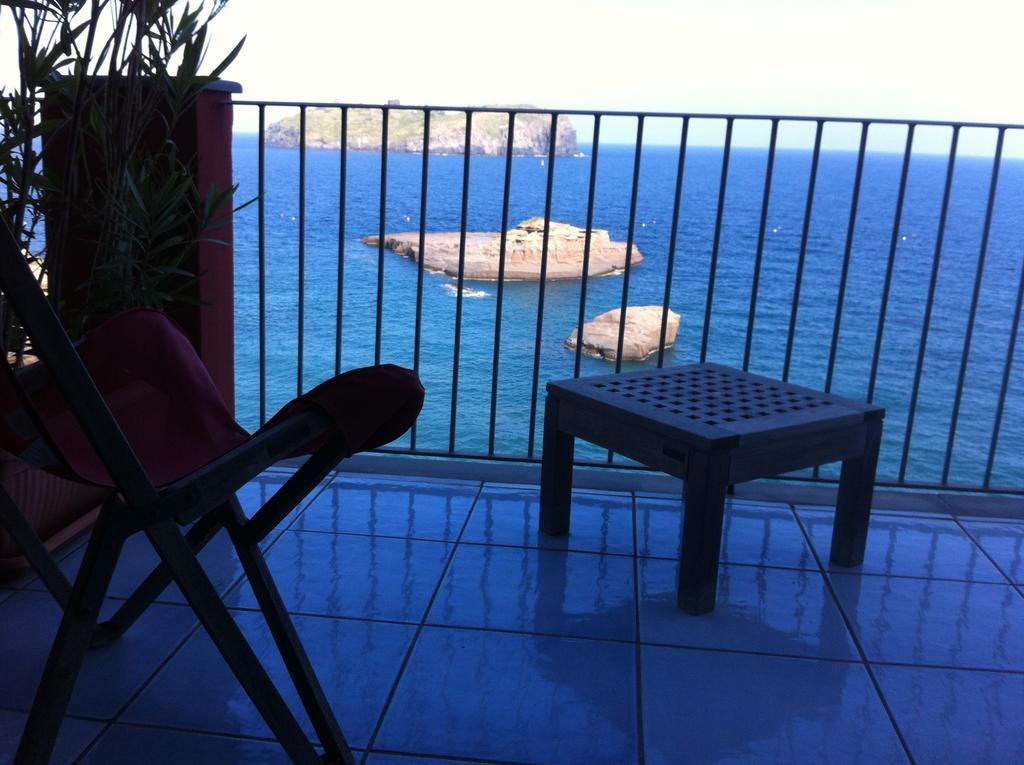 Hotel Villa Iulia Ventotene Oda fotoğraf