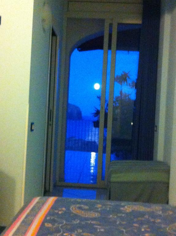 Hotel Villa Iulia Ventotene Dış mekan fotoğraf