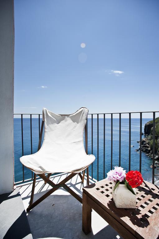 Hotel Villa Iulia Ventotene Dış mekan fotoğraf